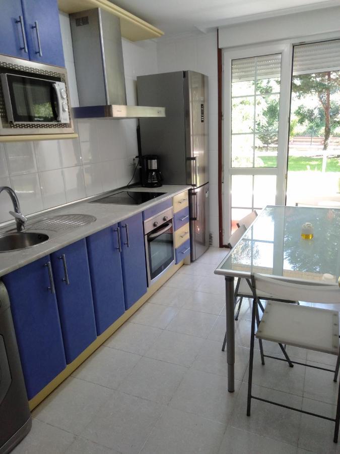 Castro Urdiales Precioso Con Piscina Apartment Exterior photo